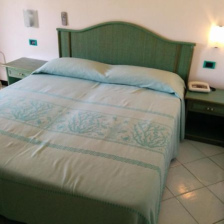 Hotel Blu Marlin Villasimius Εξωτερικό φωτογραφία